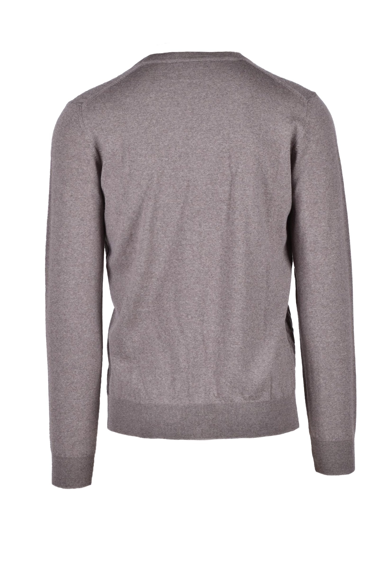 FAMA - KNITWEAR AND SWEATSHIRTS