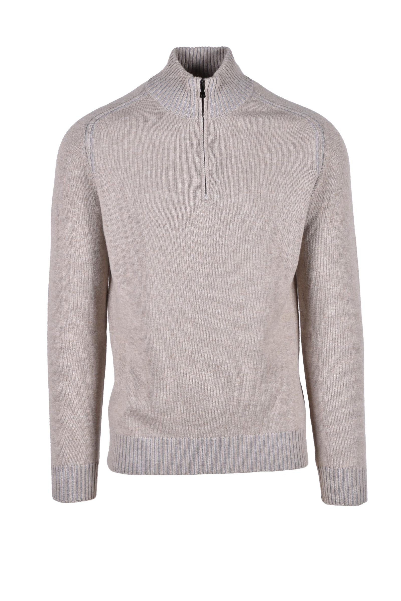 FAMA - KNITWEAR AND SWEATSHIRTS