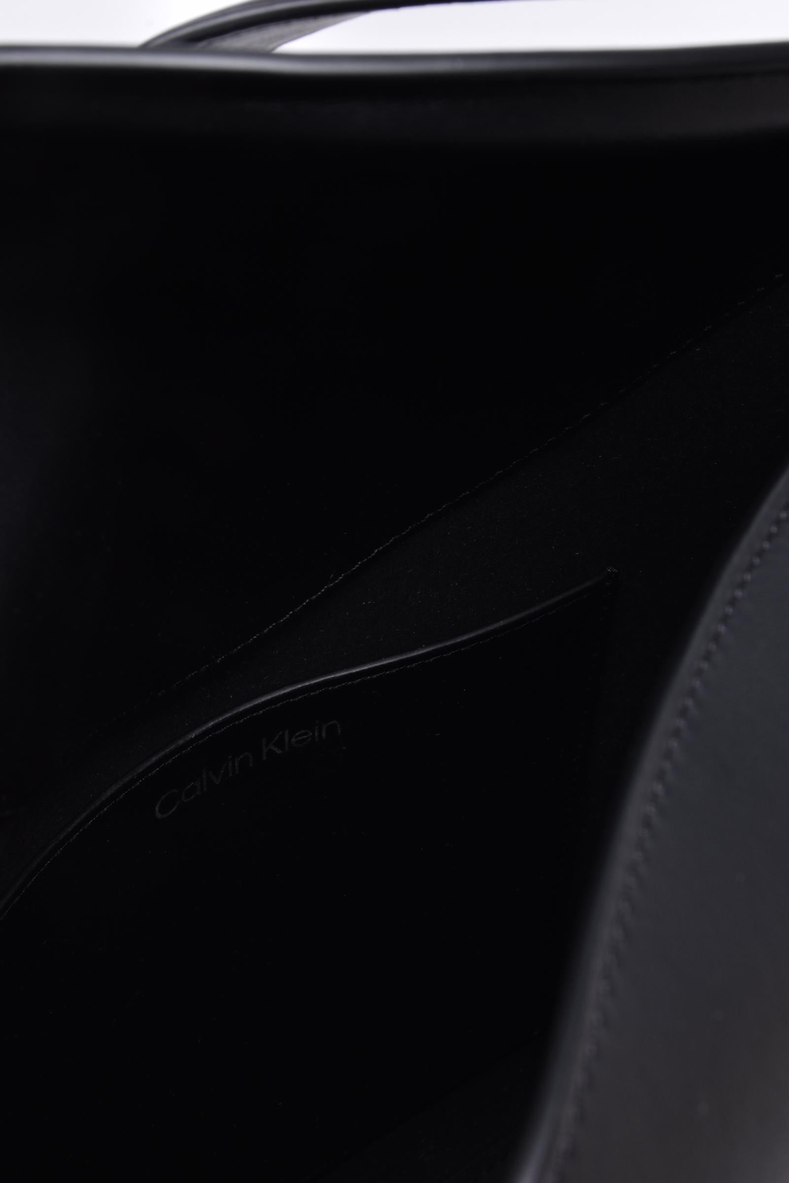 CALVIN KLEIN - ACCESSORIES