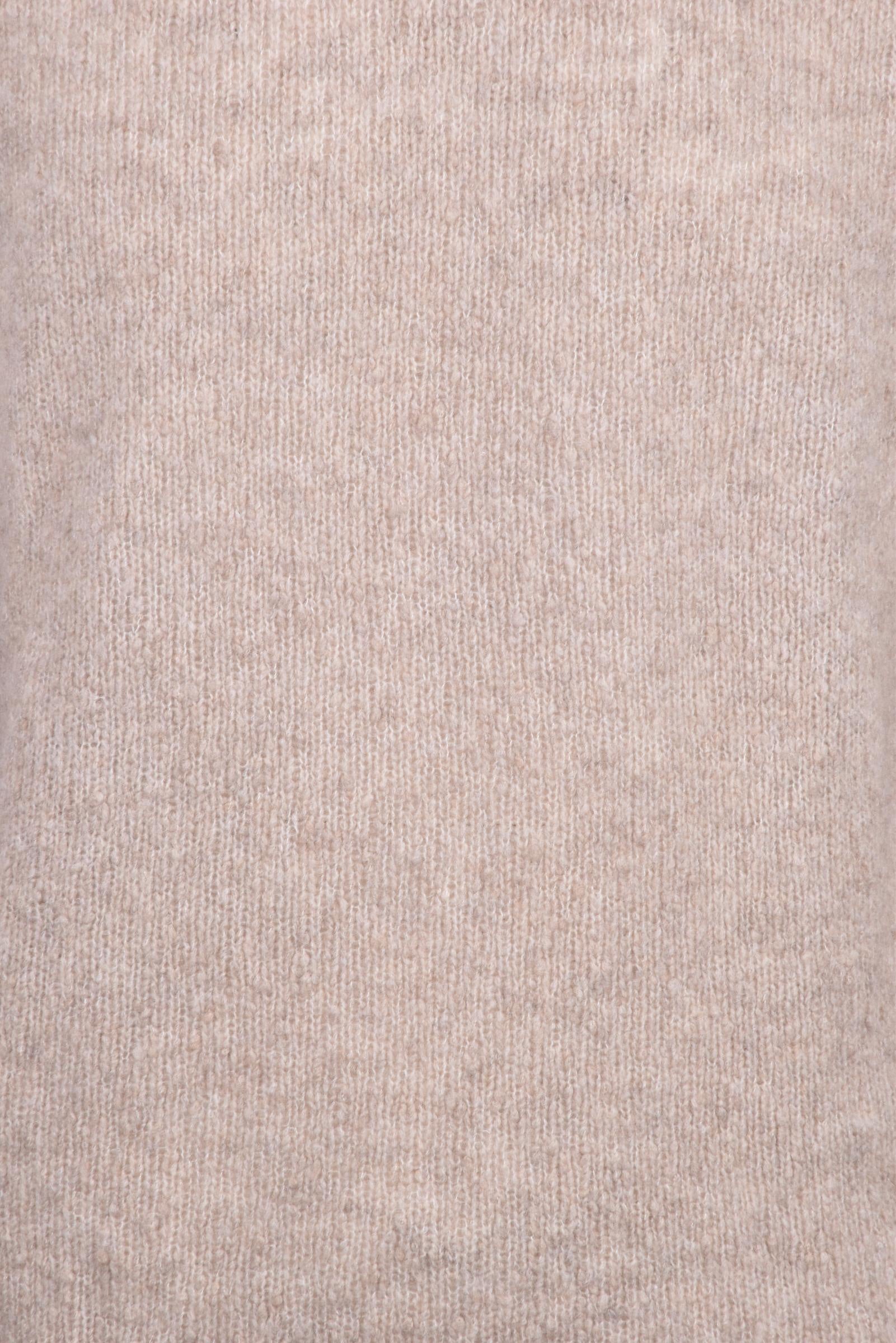 FAMA - KNITWEAR AND SWEATSHIRTS