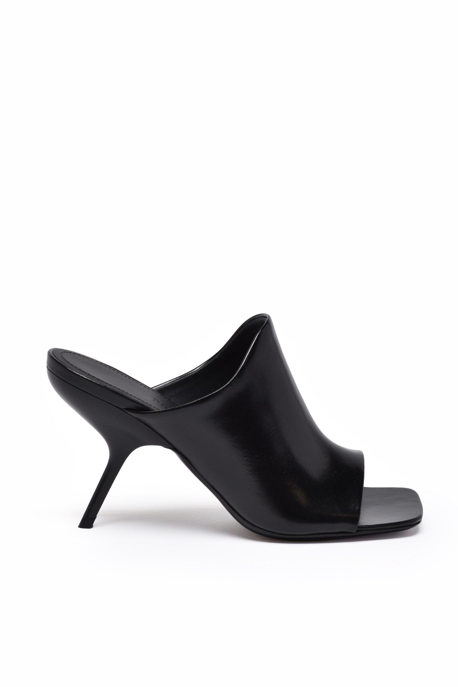 FERRAGAMO - SHOES