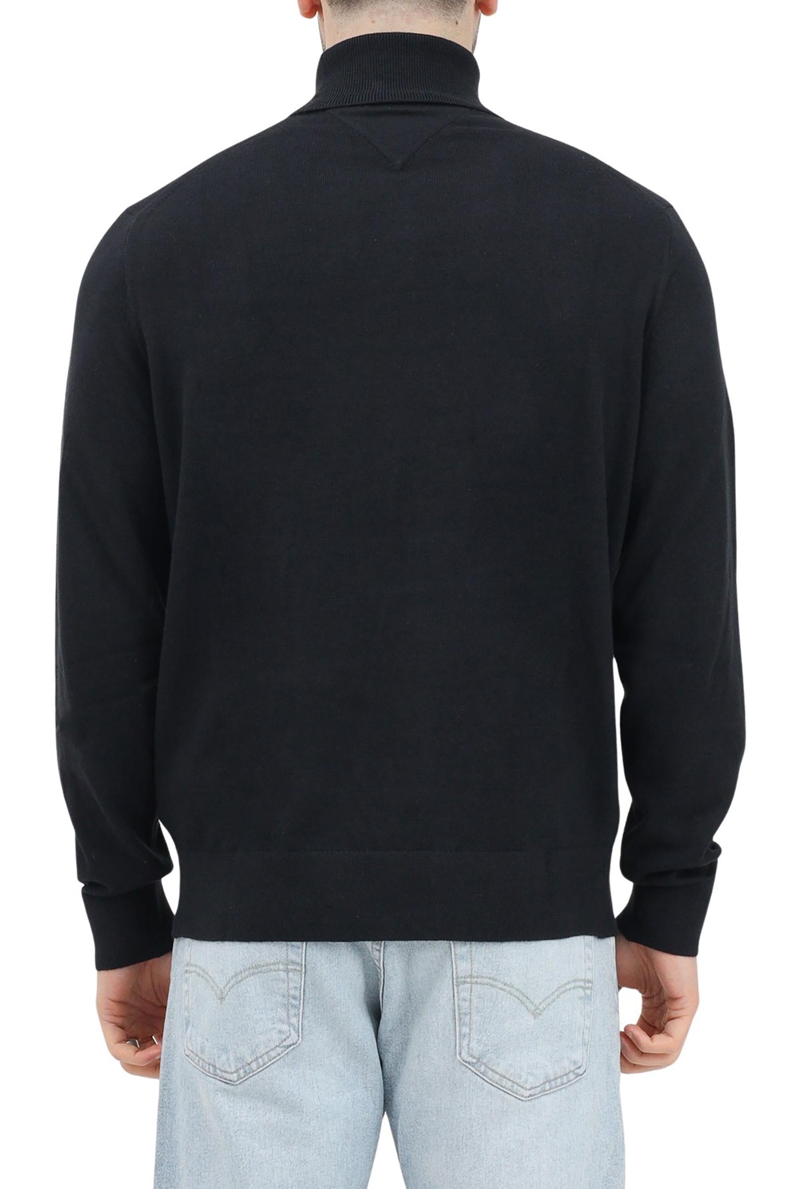 TOMMY HILFIGER - KNITWEAR AND SWEATSHIRTS