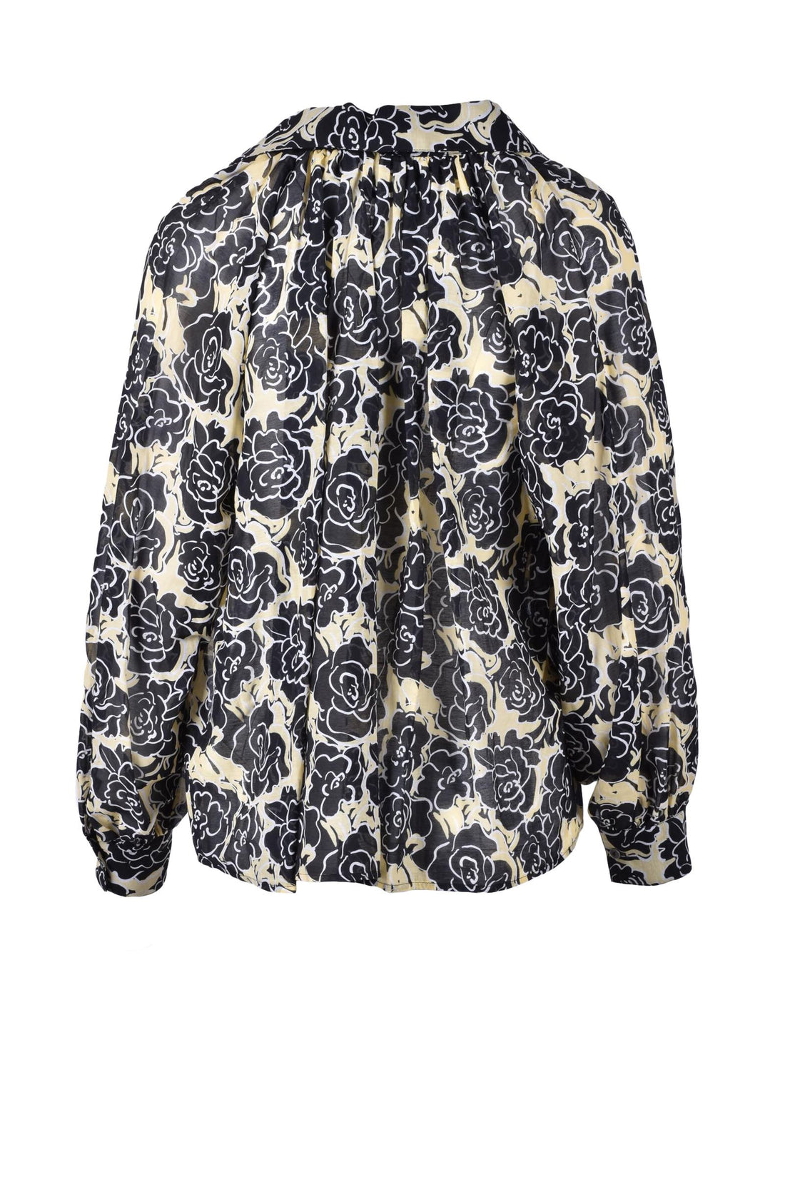 ATTIC AND BARN - KNITWEAR AND SWEATSHIRTS