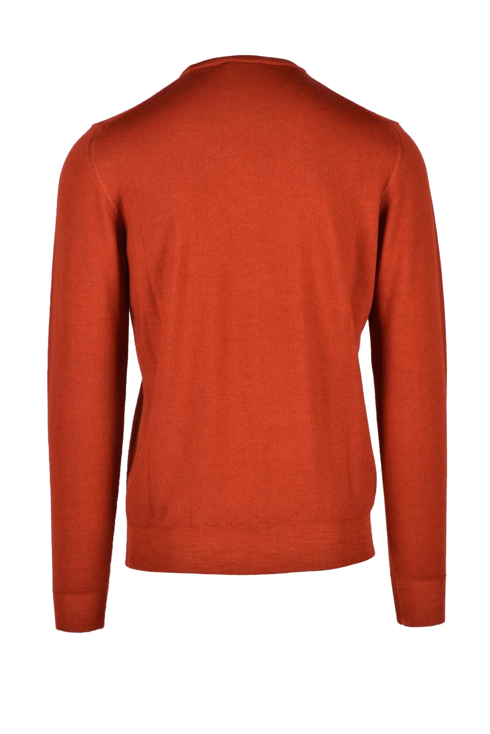 FAMA - KNITWEAR AND SWEATSHIRTS