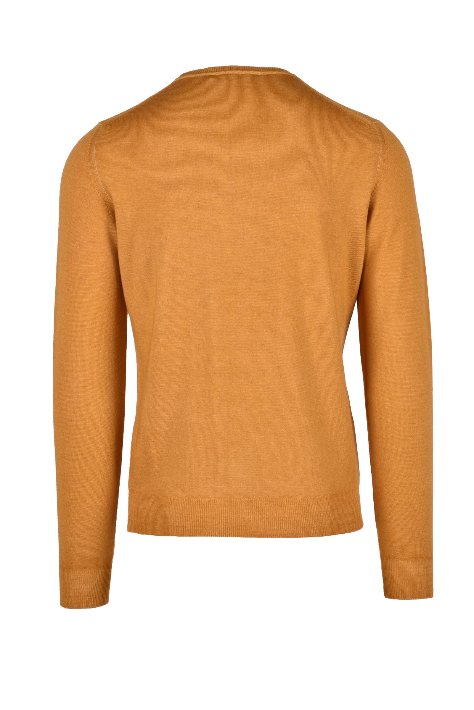 FAMA - KNITWEAR AND SWEATSHIRTS