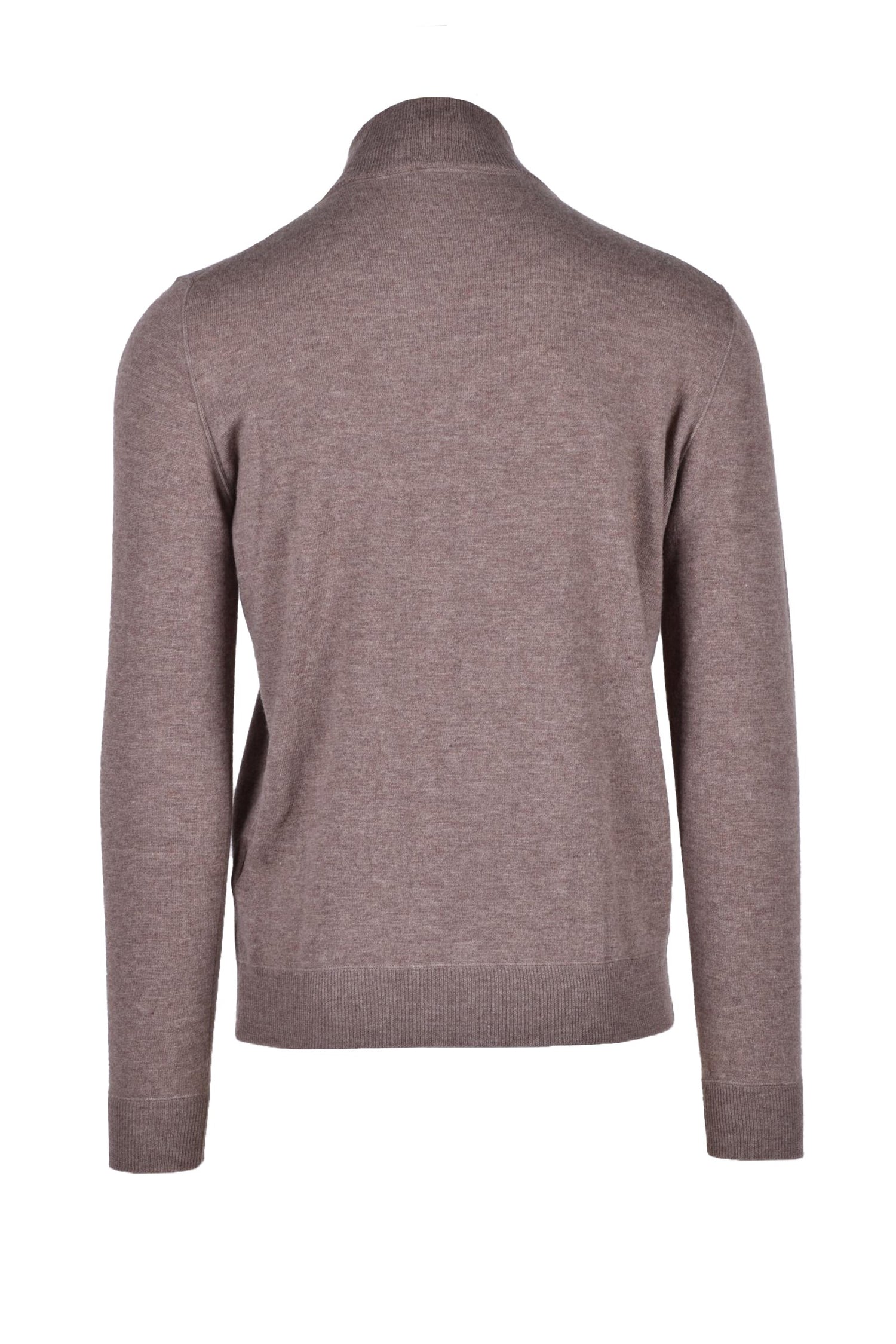 FAMA - KNITWEAR AND SWEATSHIRTS