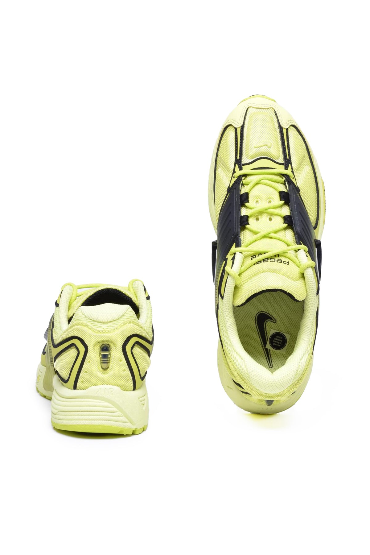 NIKE - SHOES