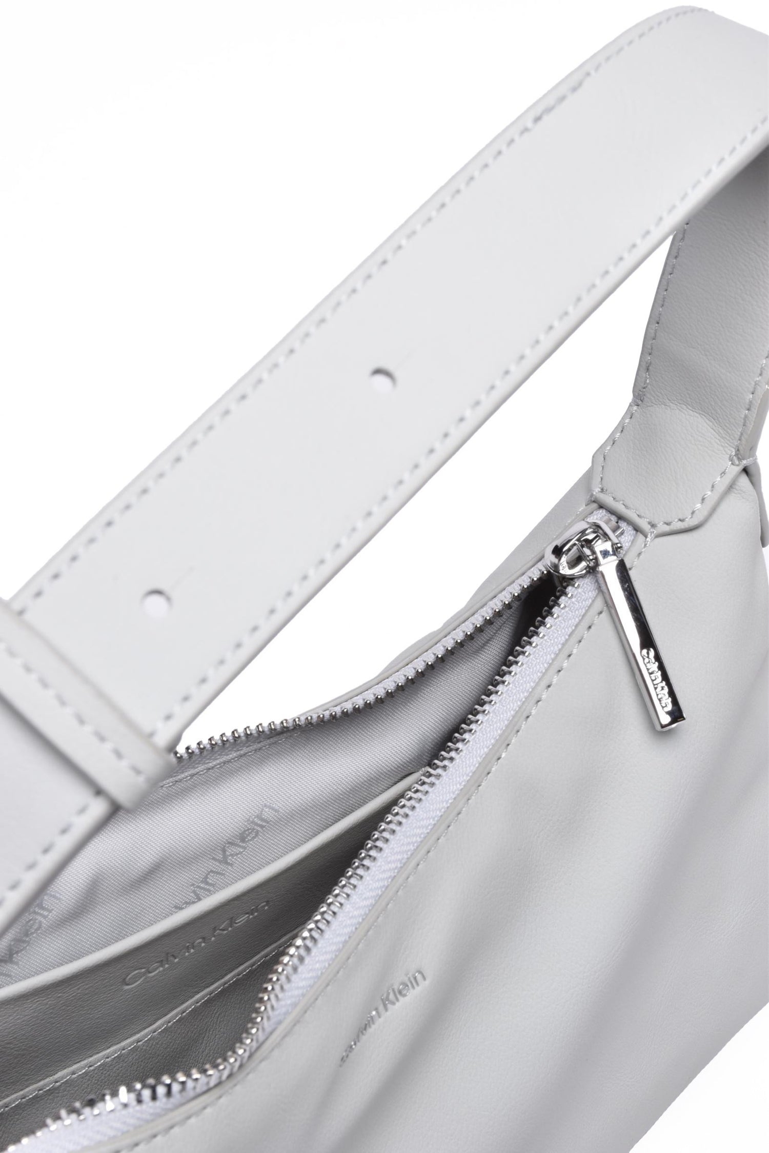 CALVIN KLEIN - ACCESSORIES