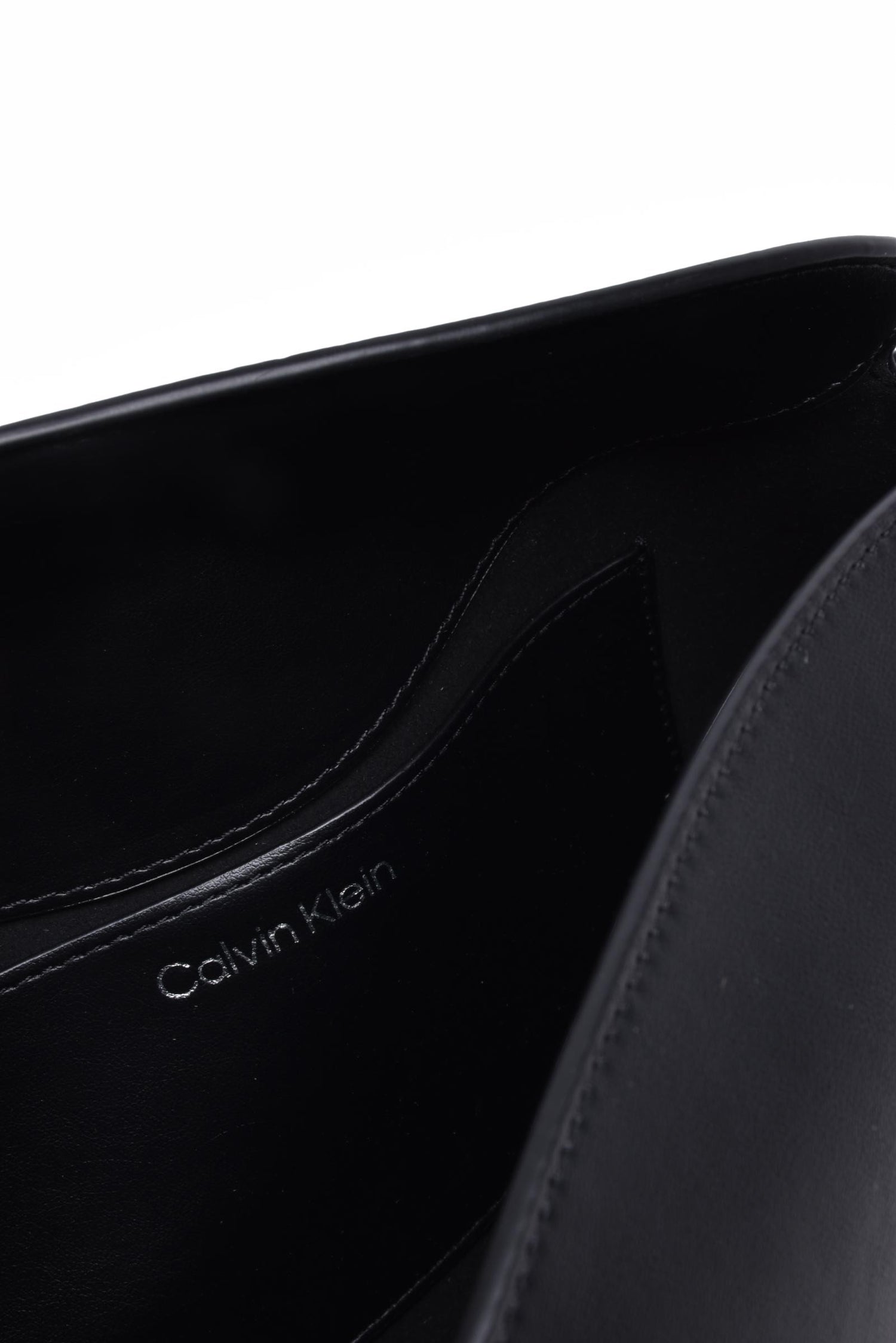 CALVIN KLEIN - ACCESSORIES