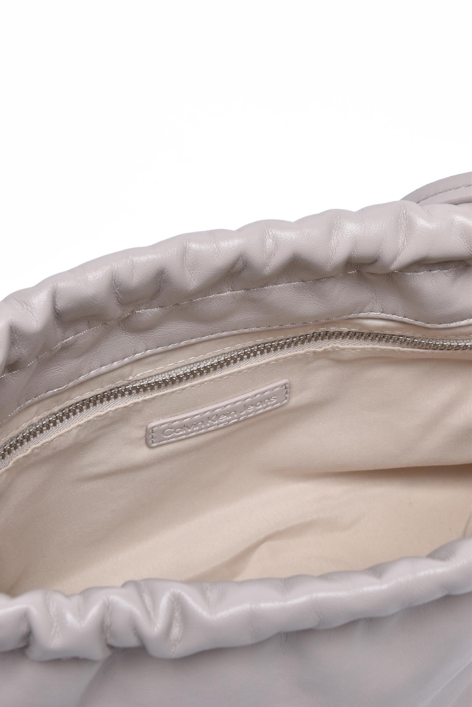 CALVIN KLEIN JEANS - ACCESSORIES