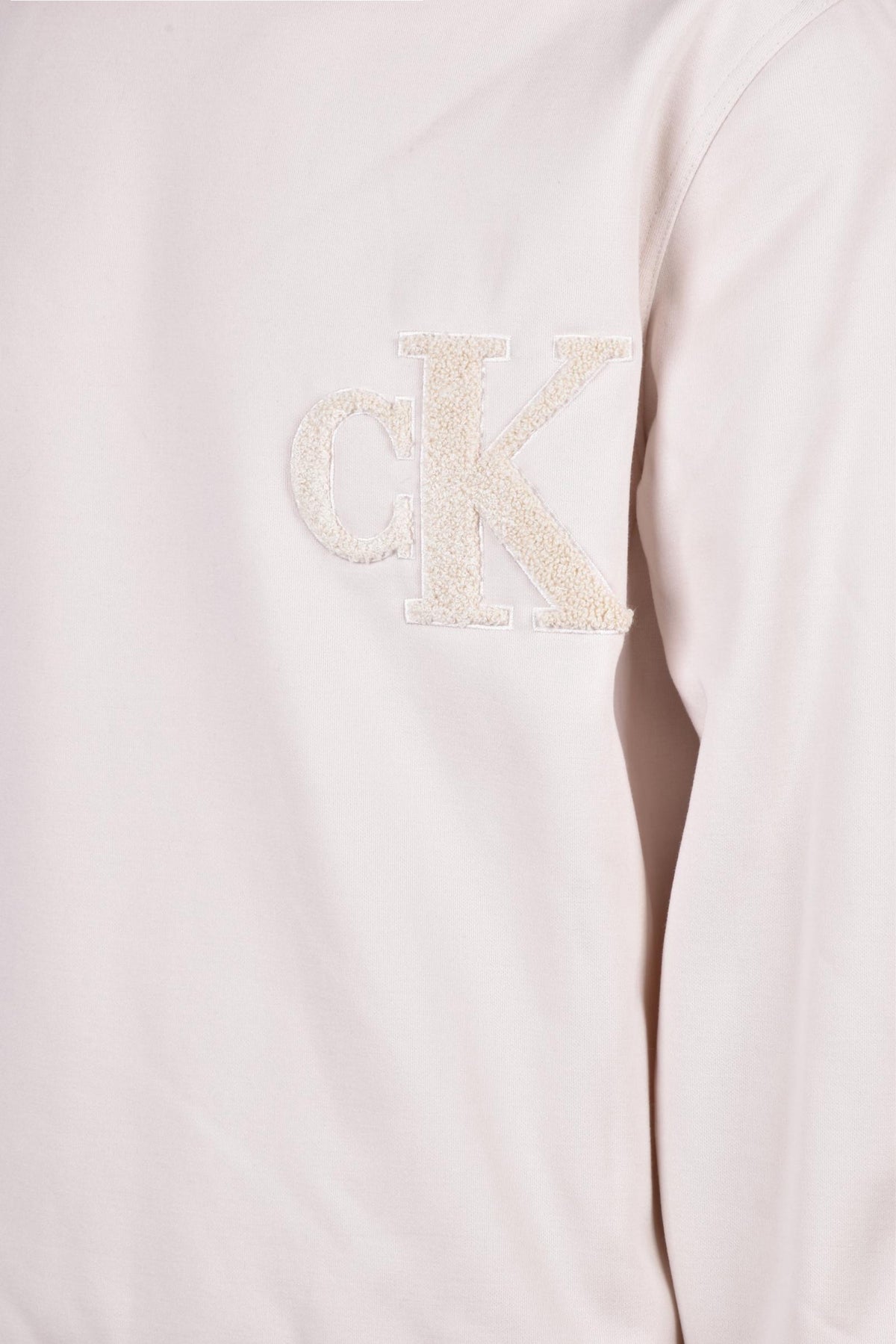CALVIN KLEIN JEANS - KNITWEAR AND SWEATSHIRTS
