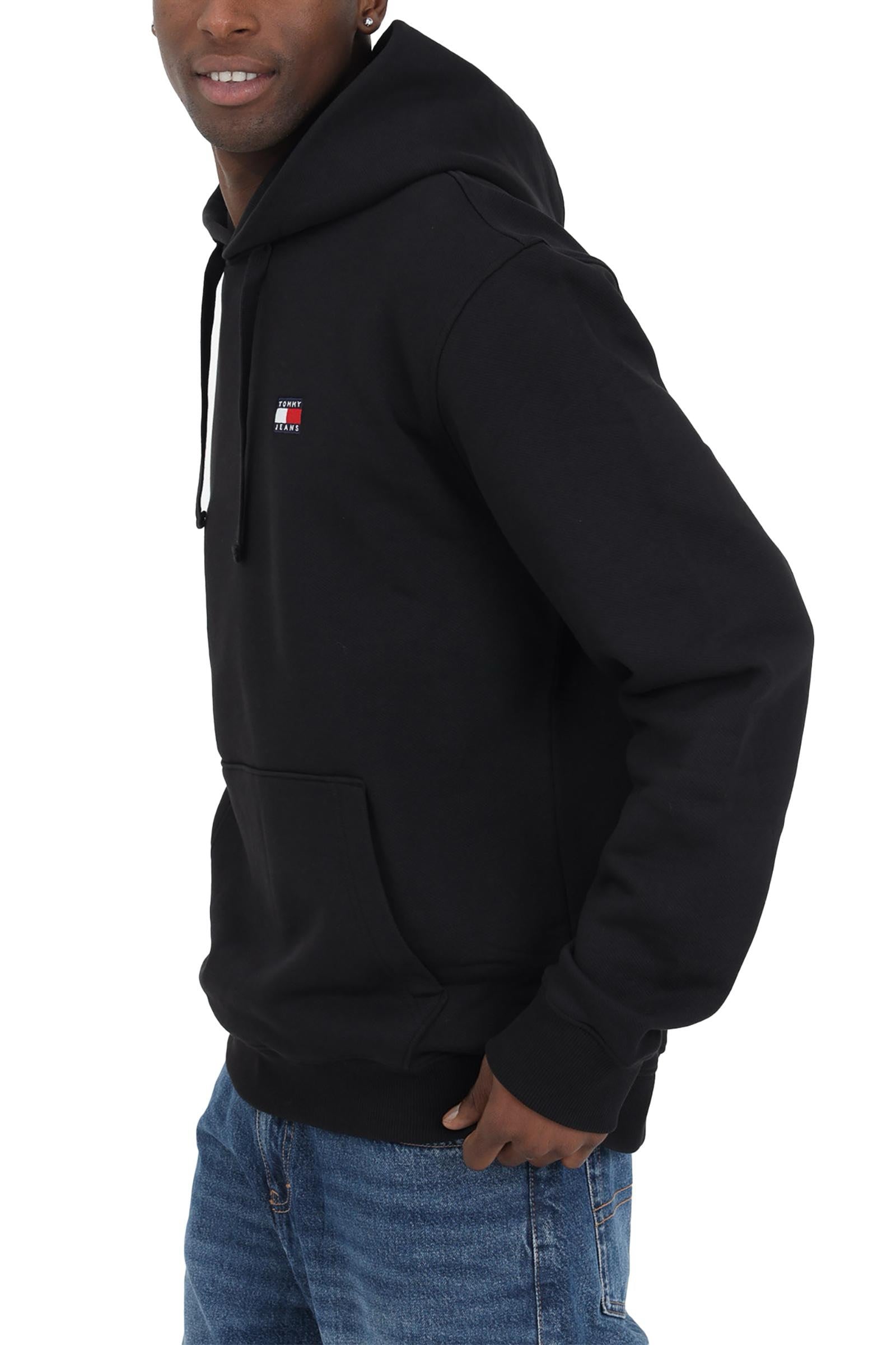 TOMMY JEANS - KNITWEAR AND SWEATSHIRTS