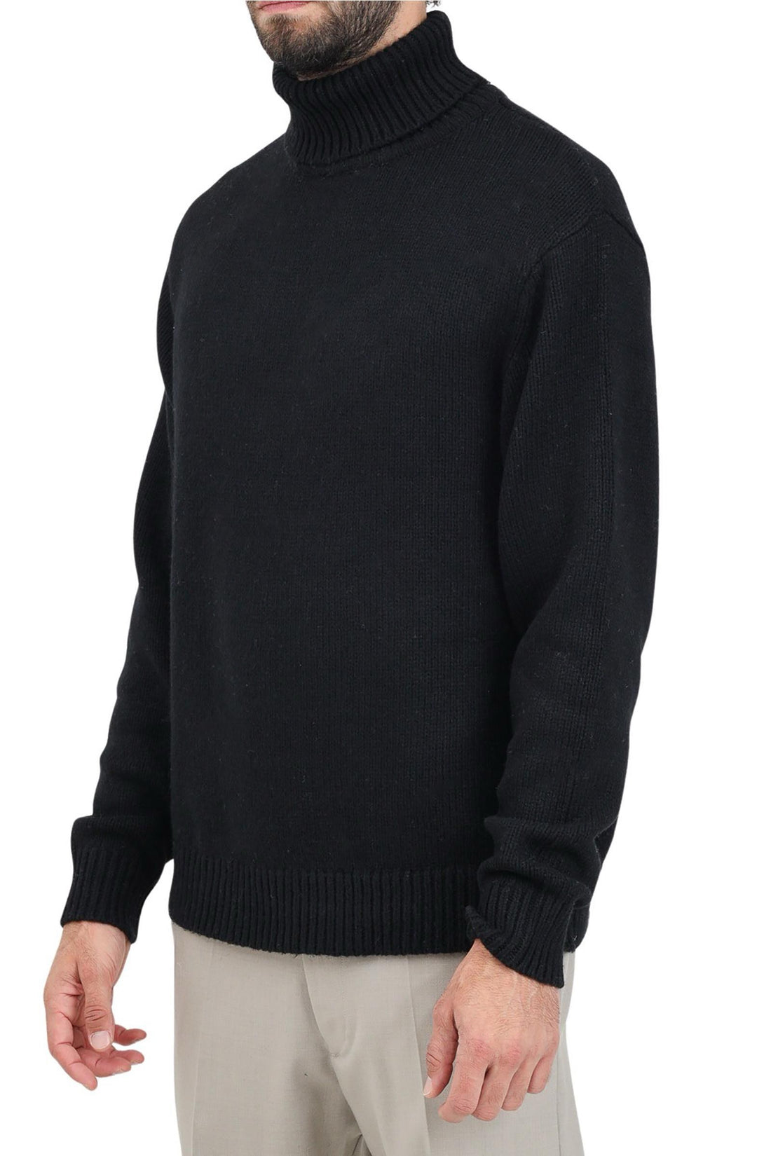 SELECTED - KNITWEAR AND SWEATSHIRTS