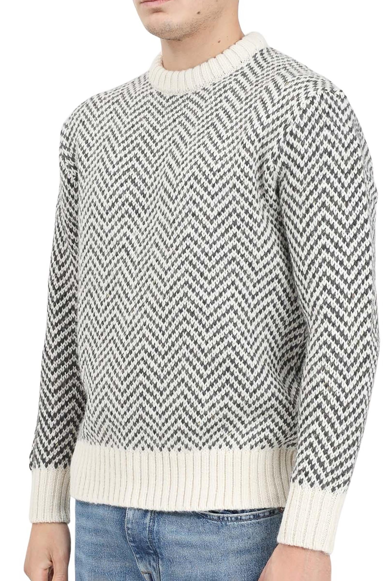 SELECTED - KNITWEAR AND SWEATSHIRTS