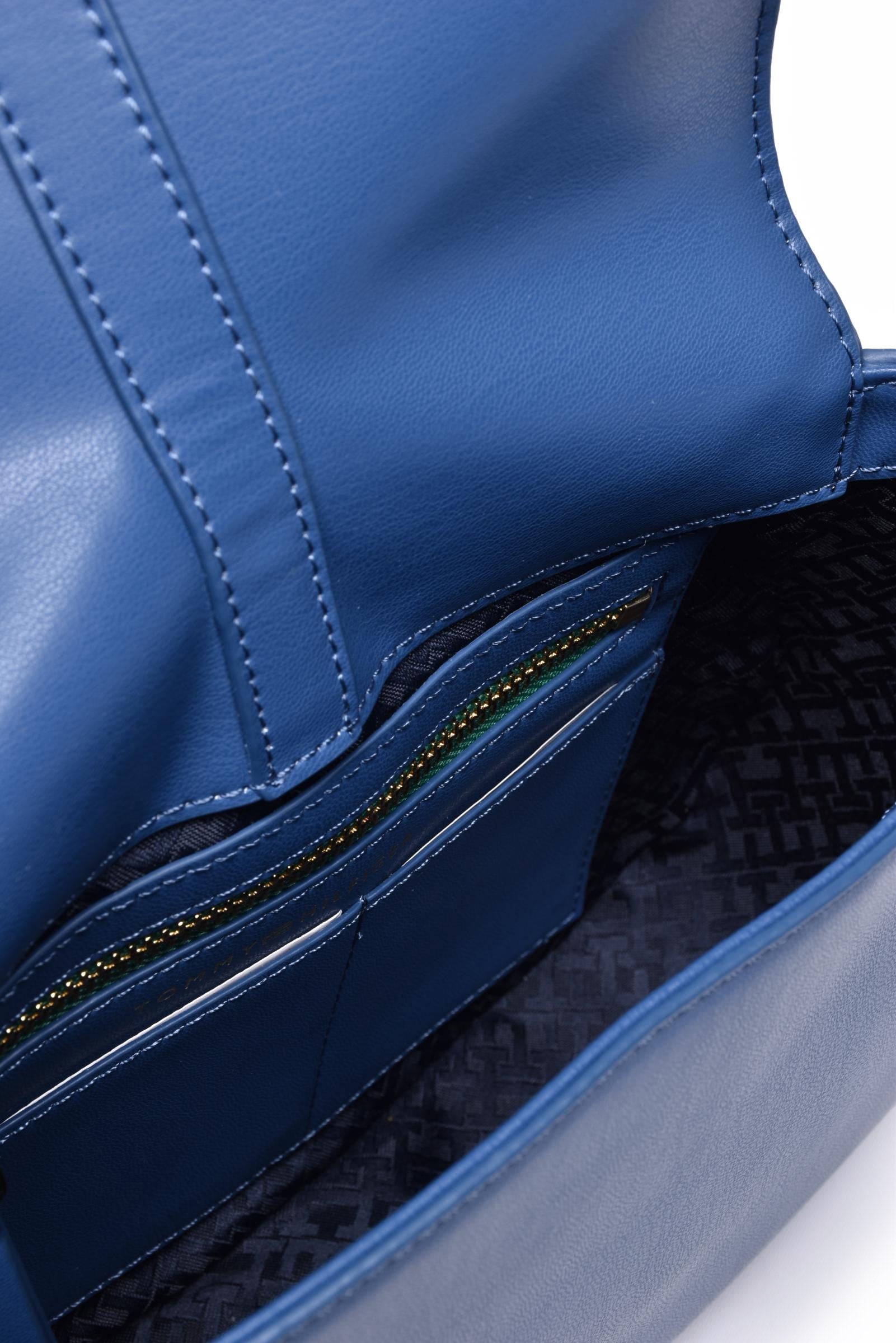 TOMMY HILFIGER - BAGS AND BACKPAKS