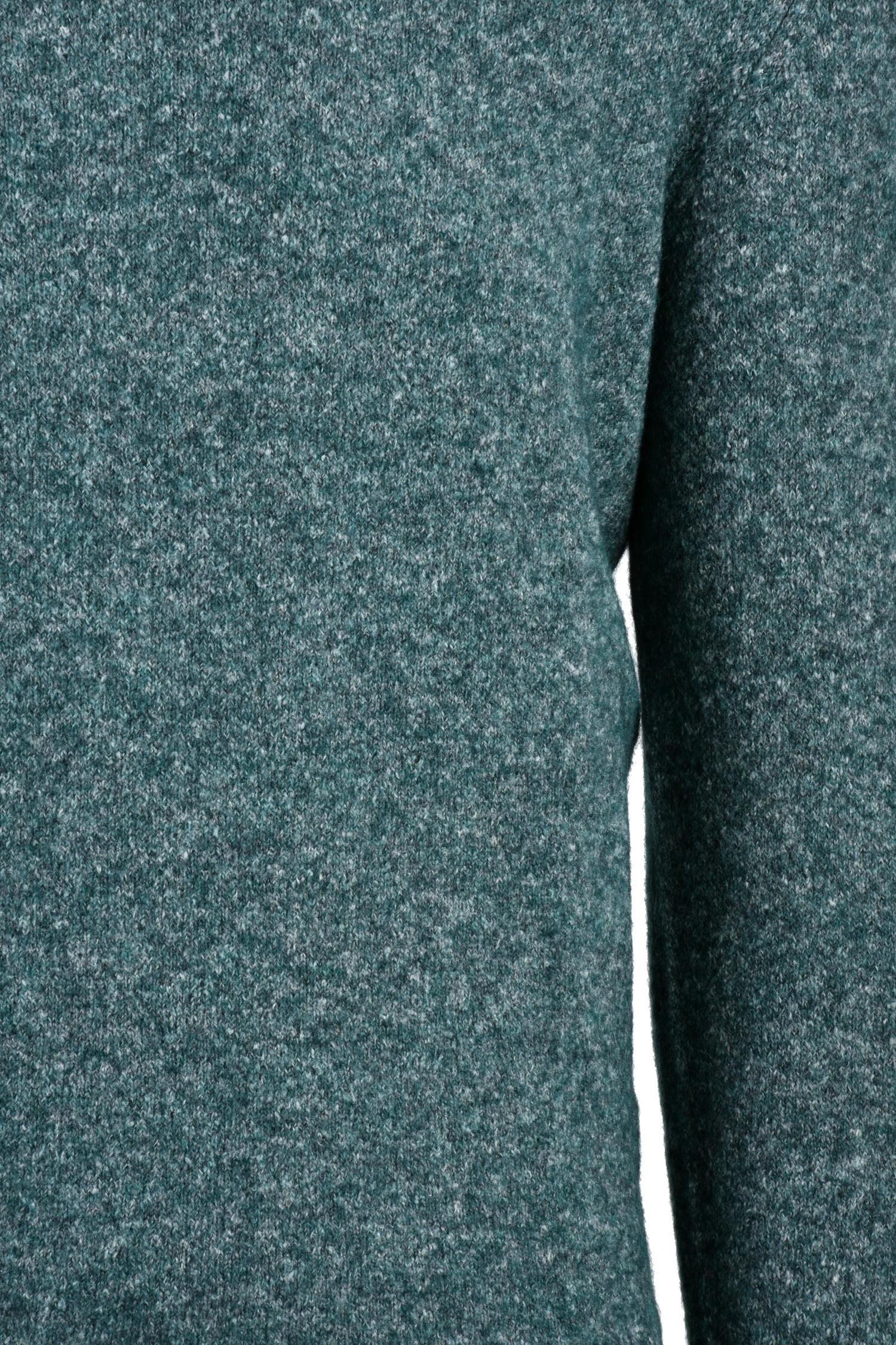 MANIPUR - KNITWEAR AND SWEATSHIRTS