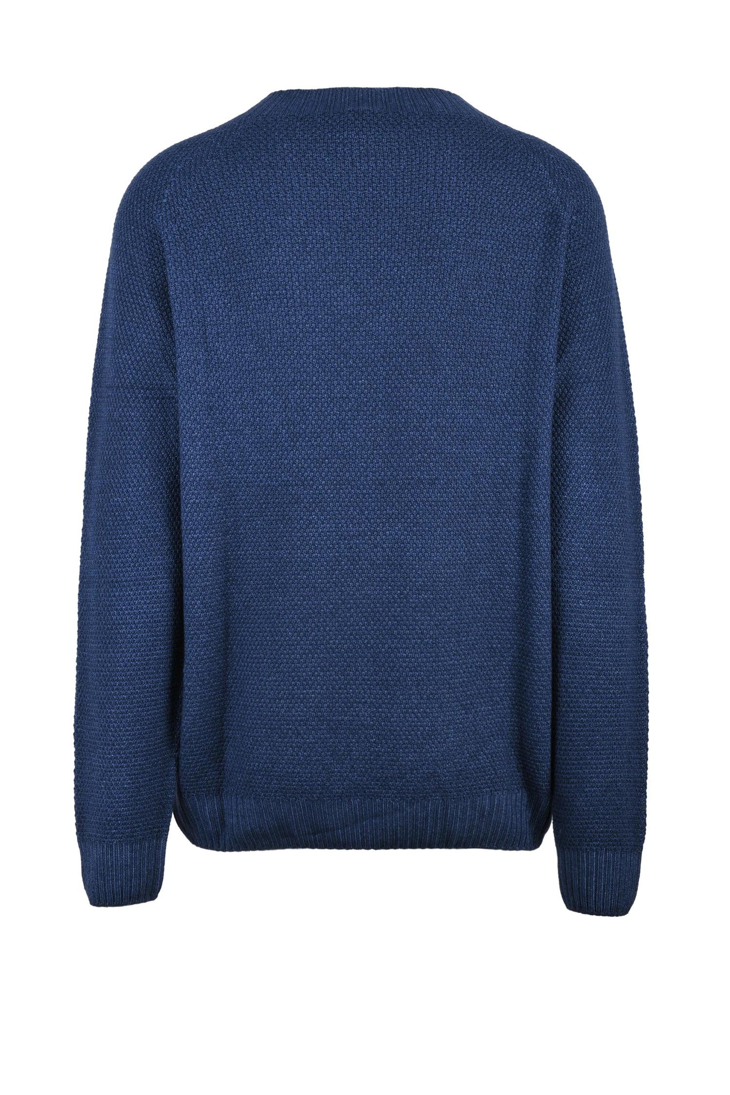 H953 - KNITWEAR AND SWEATSHIRTS