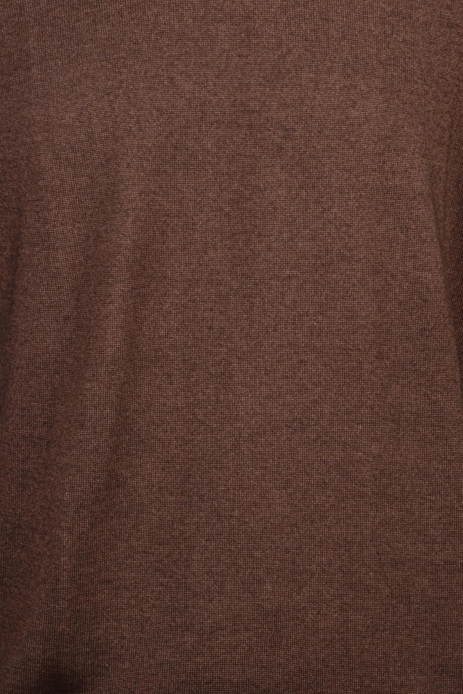 FAMA - KNITWEAR AND SWEATSHIRTS