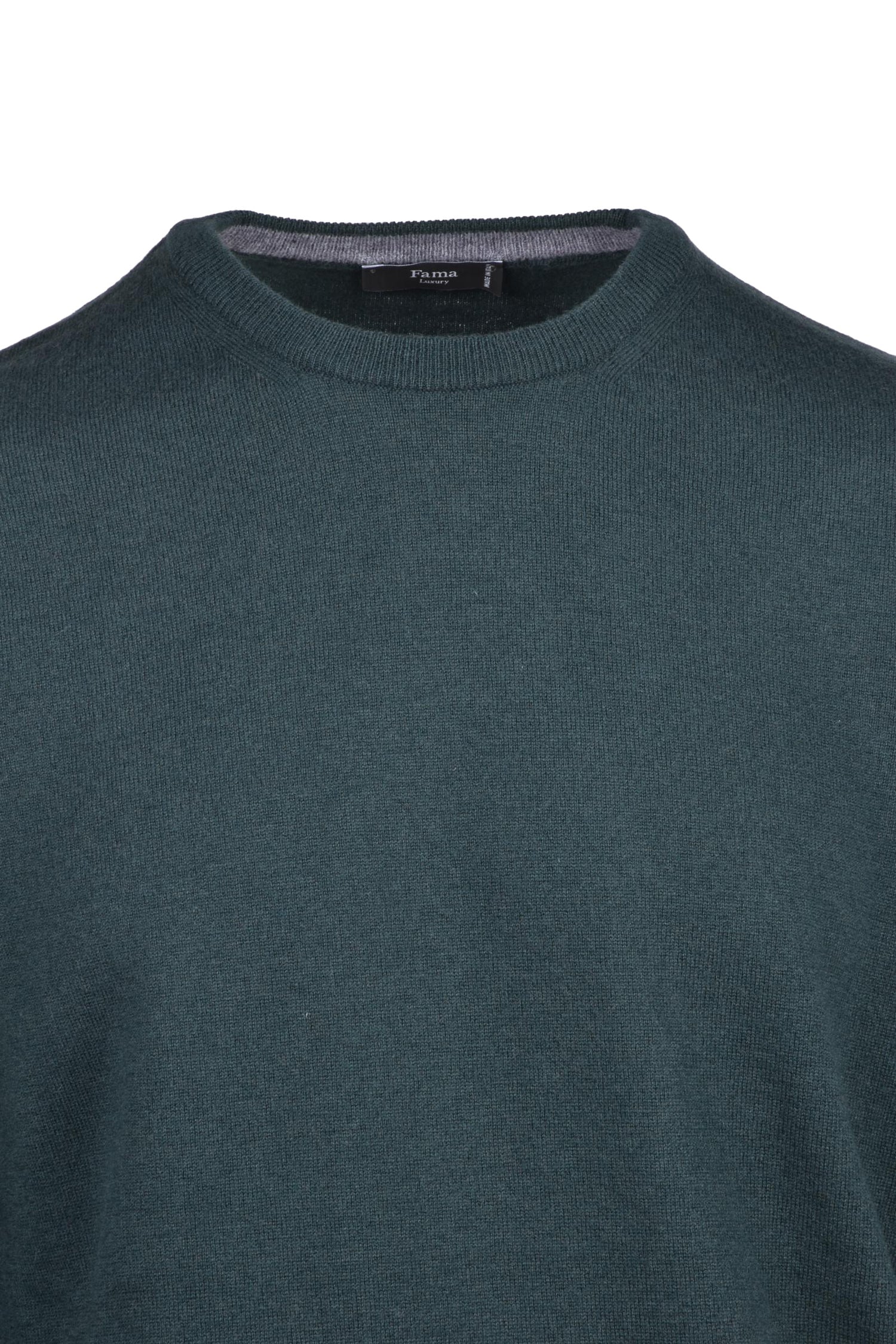 FAMA - KNITWEAR AND SWEATSHIRTS