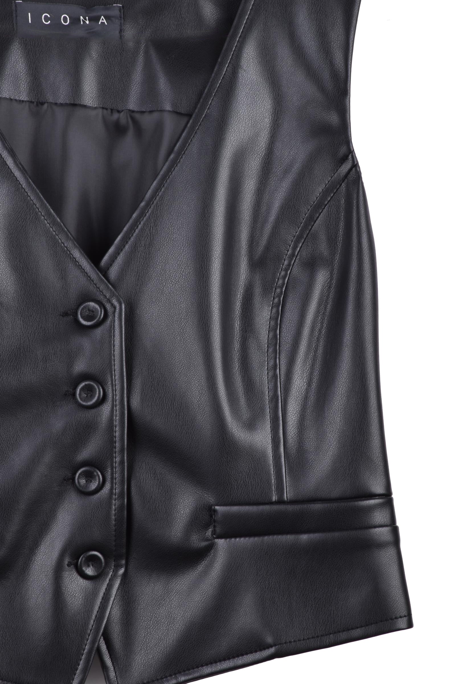 ICONA - KNITWEAR AND SWEATSHIRTS