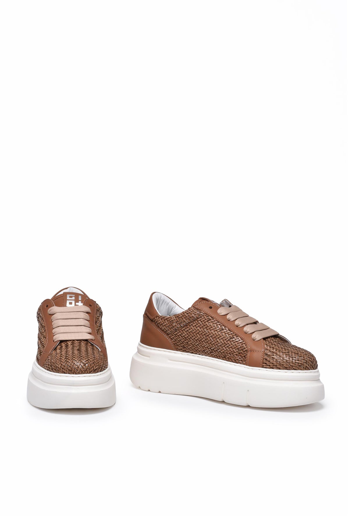 GIO + - SHOES