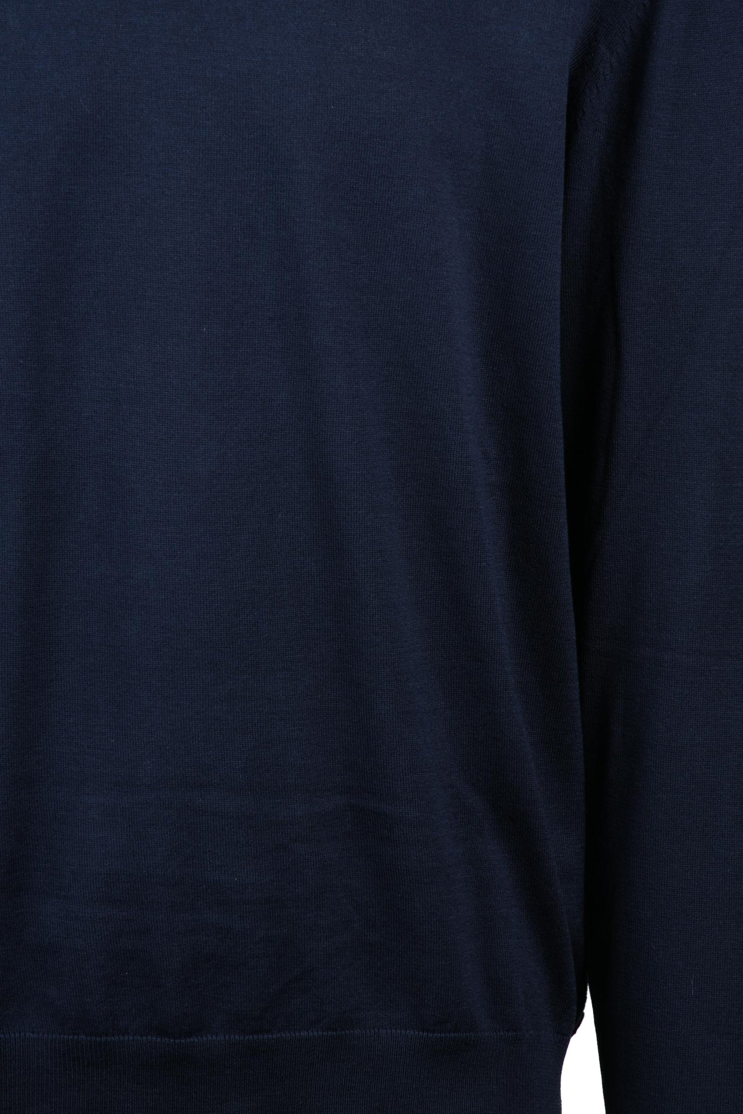 OUT/FIT - KNITWEAR AND SWEATSHIRTS