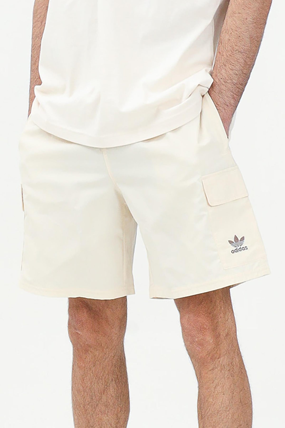 ADIDAS - SHORTS