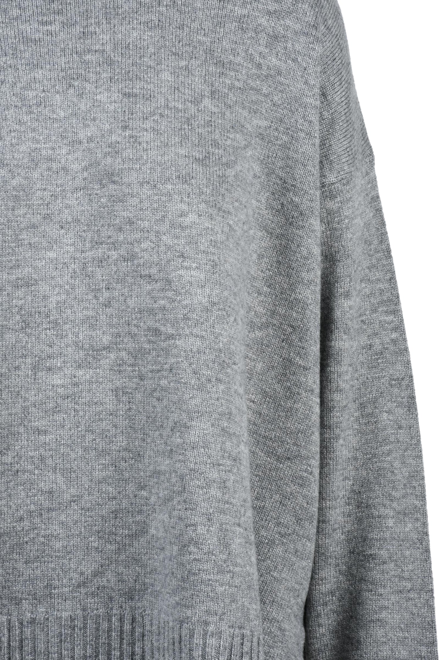 ICONA - KNITWEAR AND SWEATSHIRTS