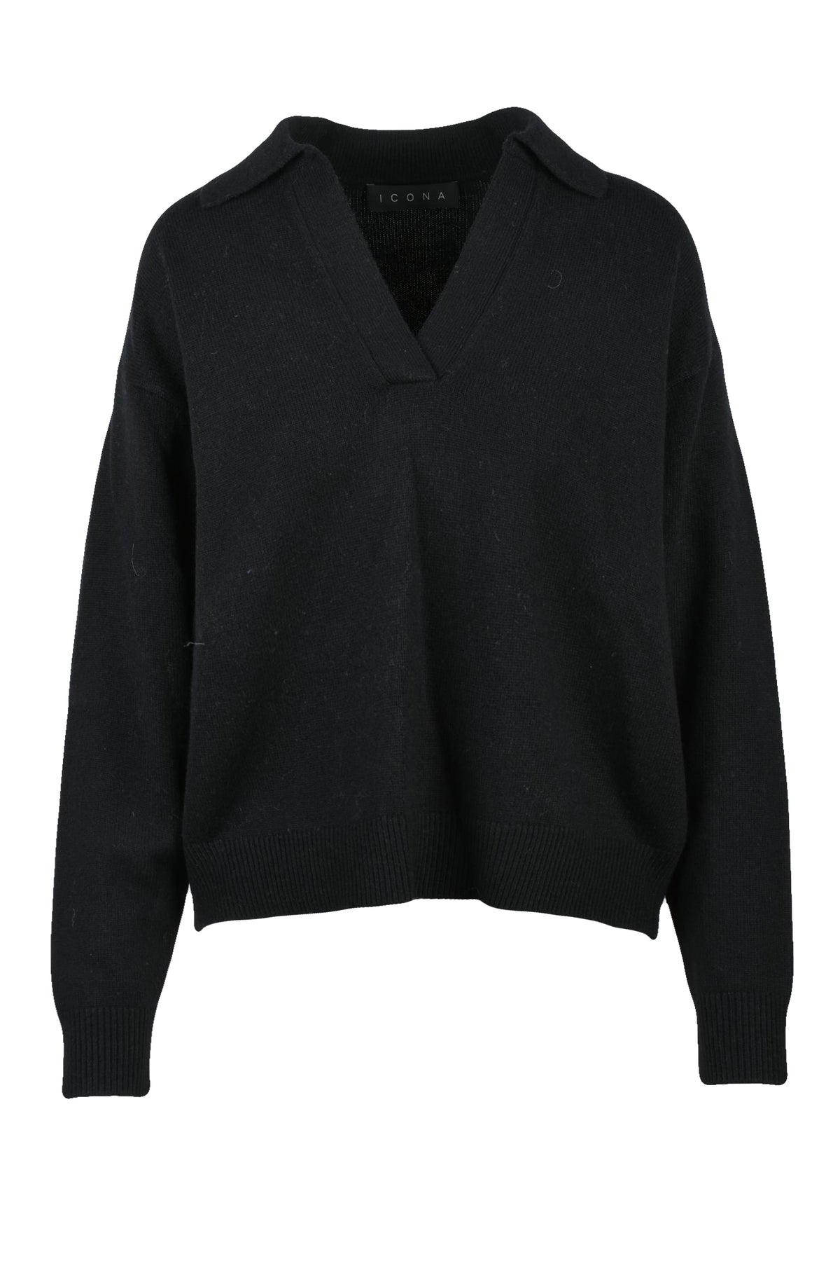 ICONA - KNITWEAR AND SWEATSHIRTS
