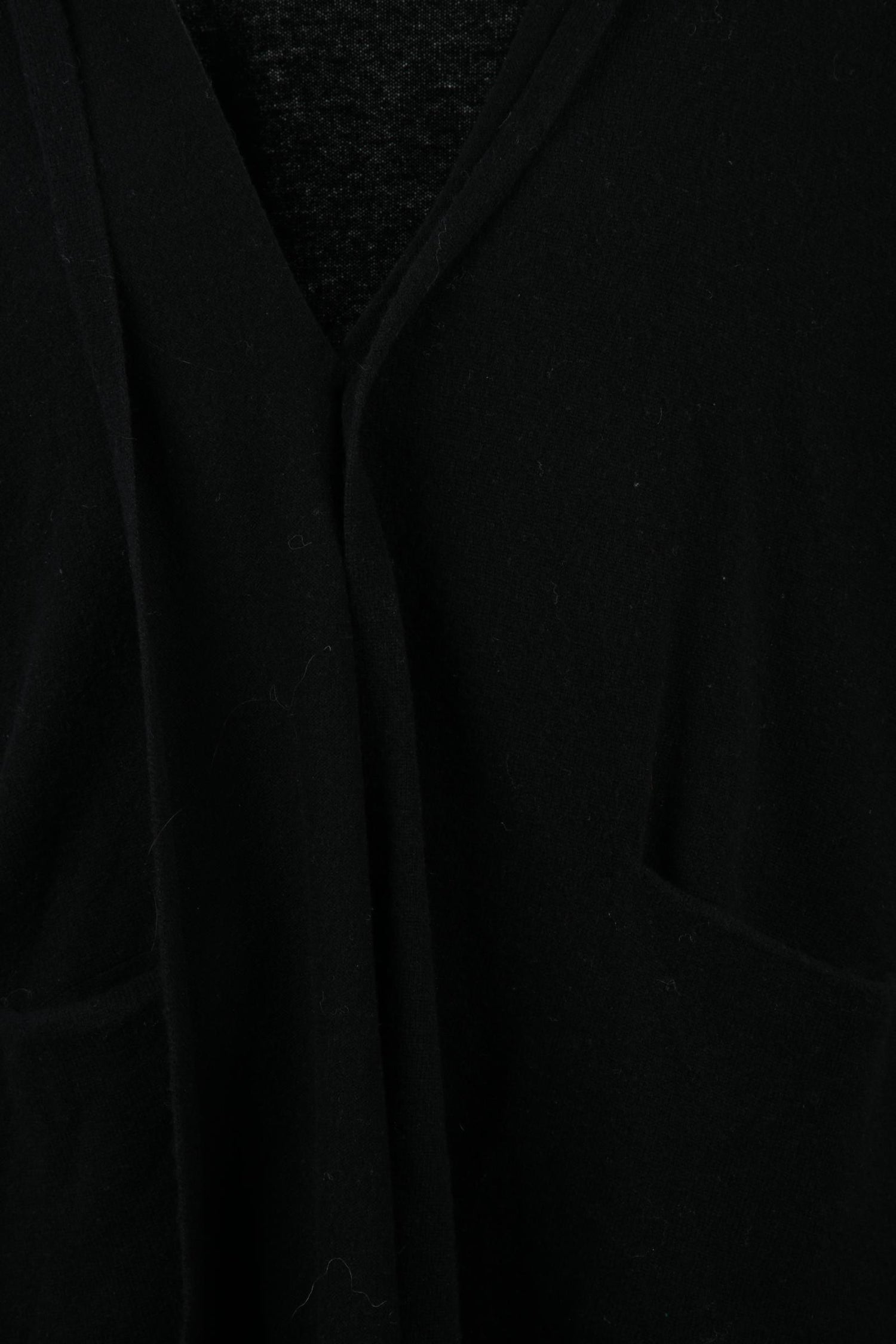 KAOS - KNITWEAR AND SWEATSHIRTS