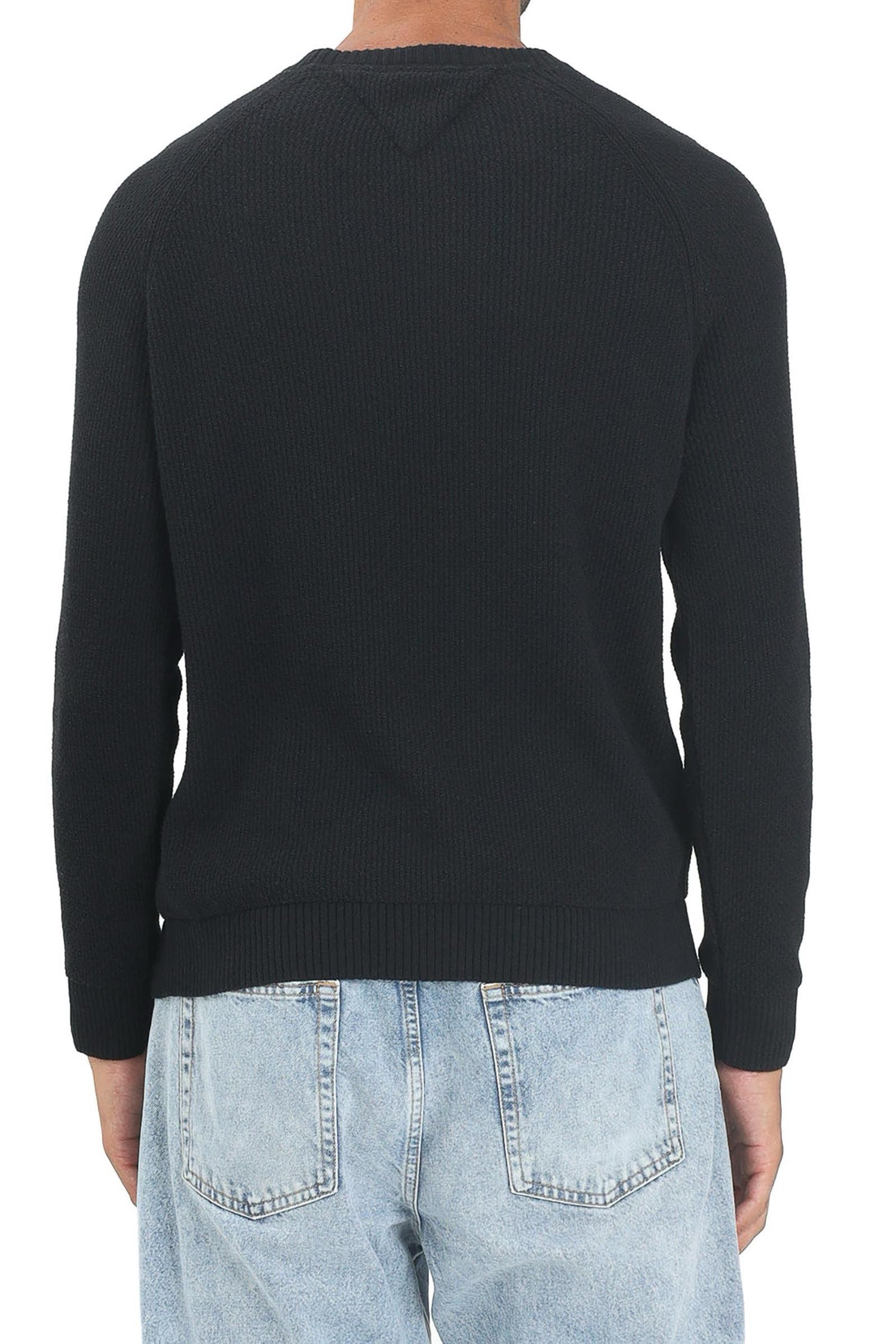 TOMMY JEANS - KNITWEAR AND SWEATSHIRTS