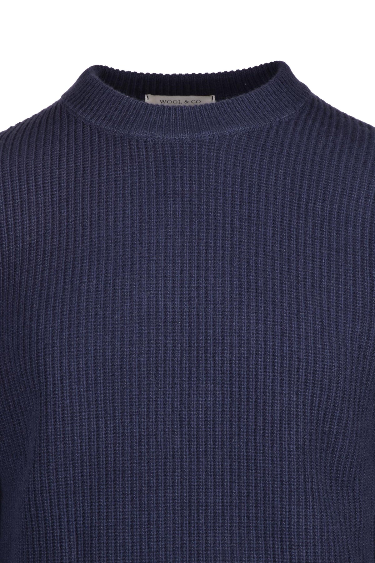 WOOL & CO - KNITWEAR AND SWEATSHIRTS