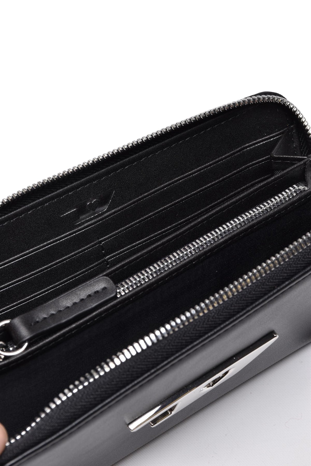 DIESEL - ACCESSORIES