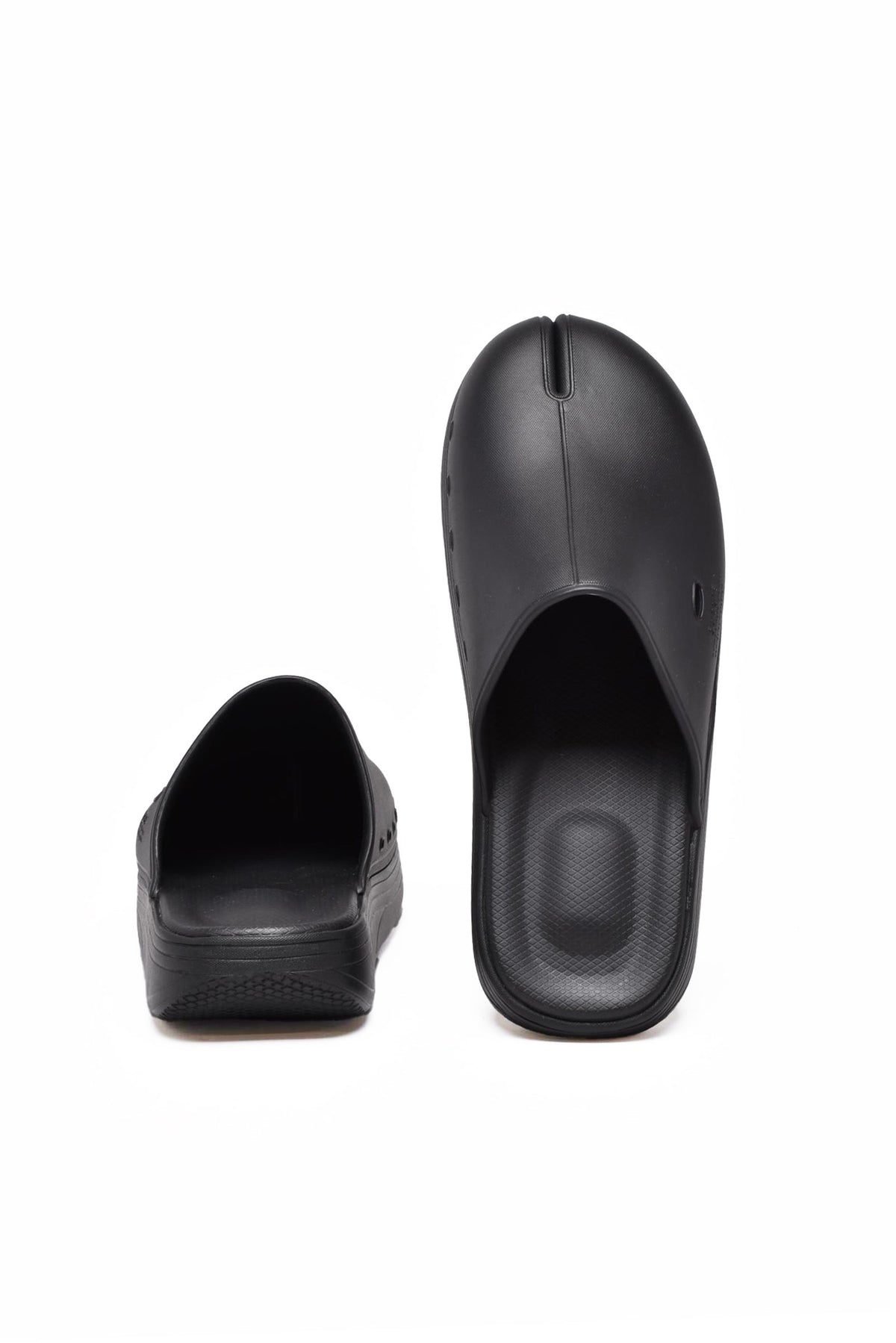 SUICOKE - SHOES
