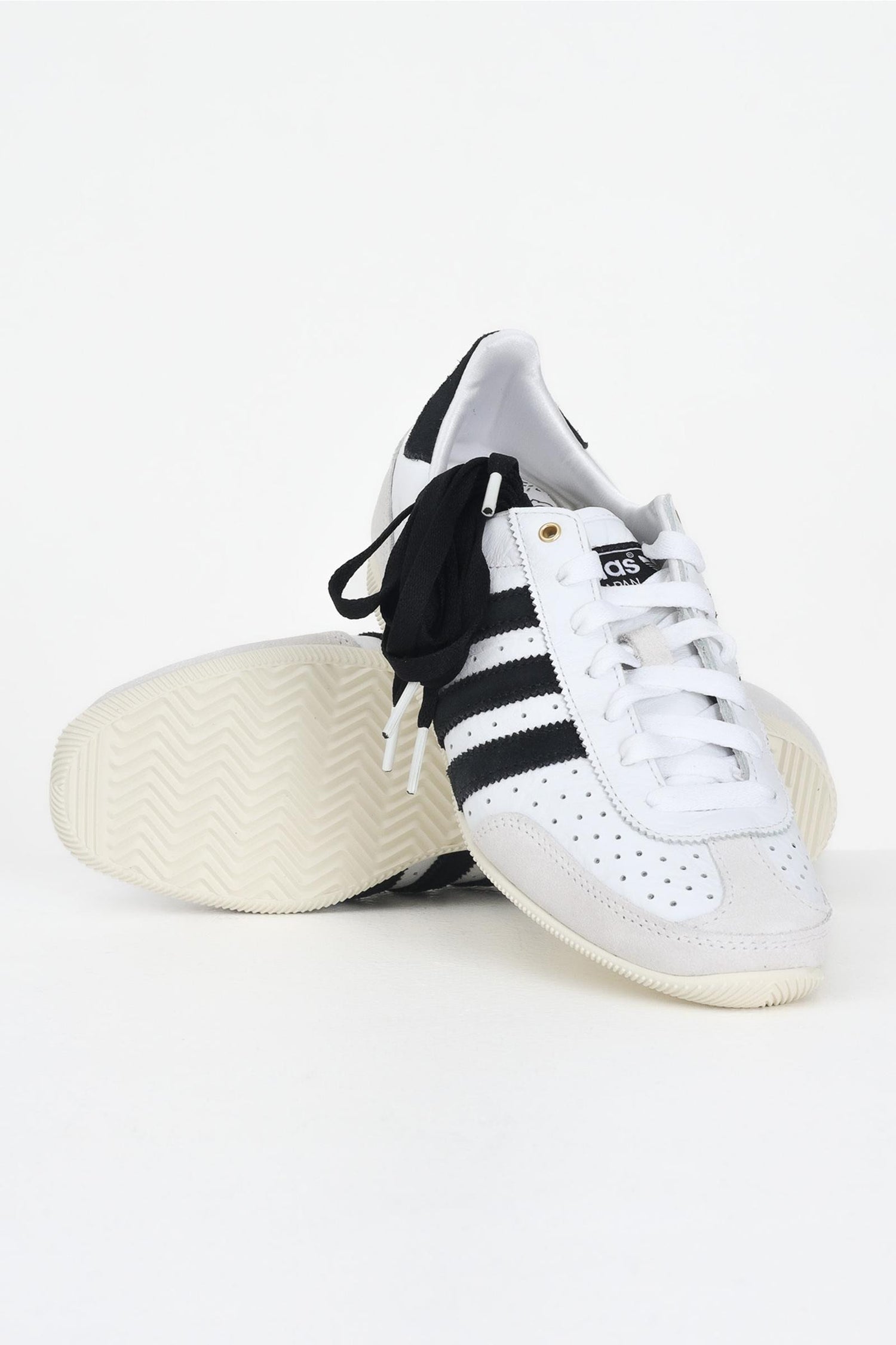 ADIDAS - SHOES