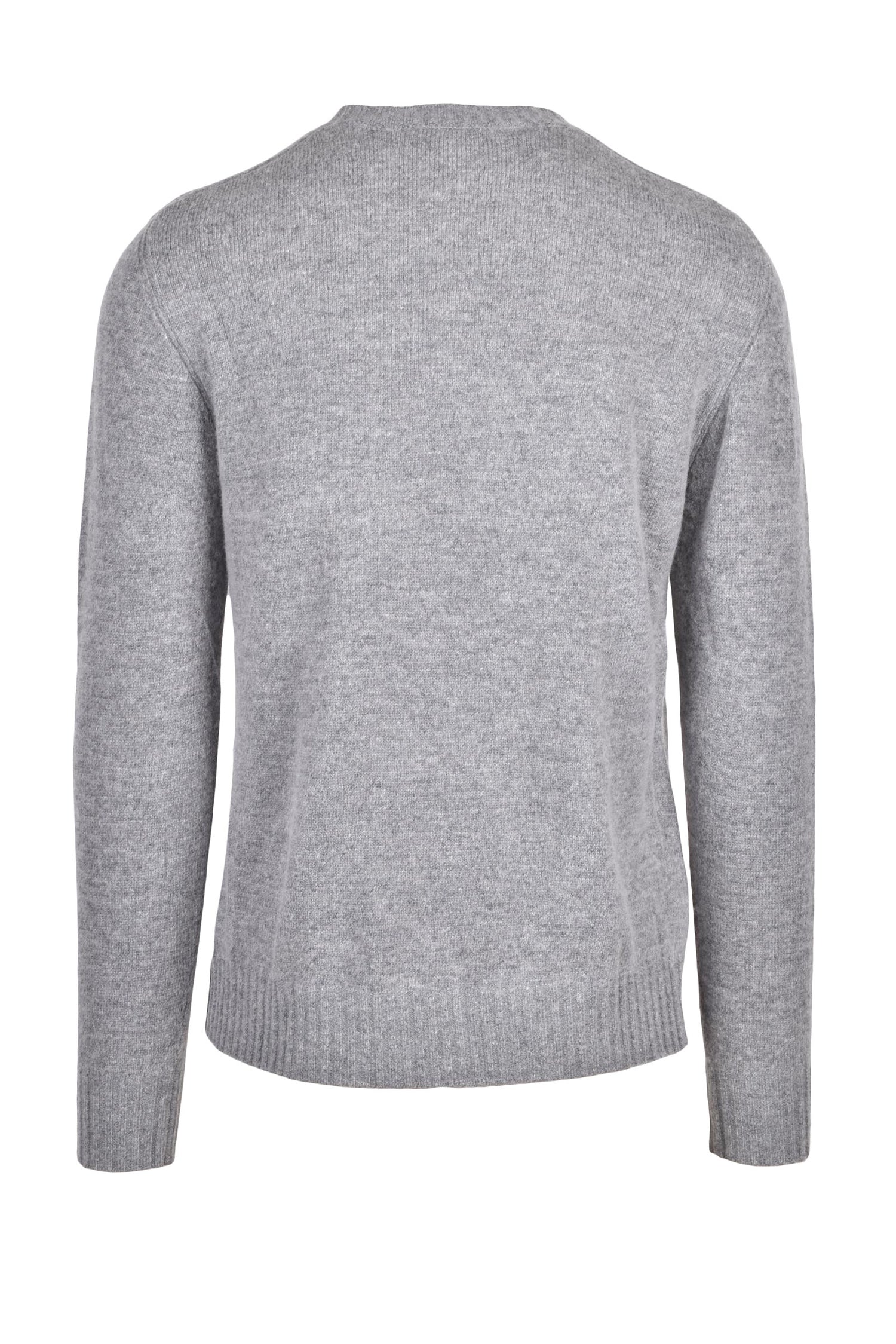 OUT/FIT - KNITWEAR AND SWEATSHIRTS