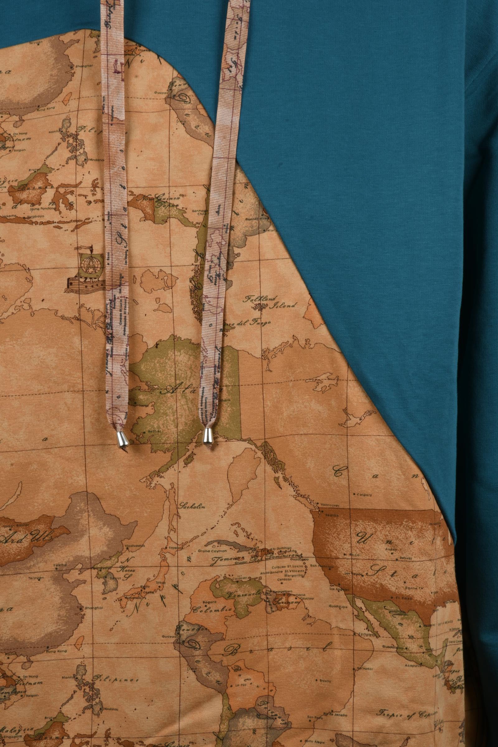 1 CLASSE DESTINATION - KNITWEAR AND SWEATSHIRTS