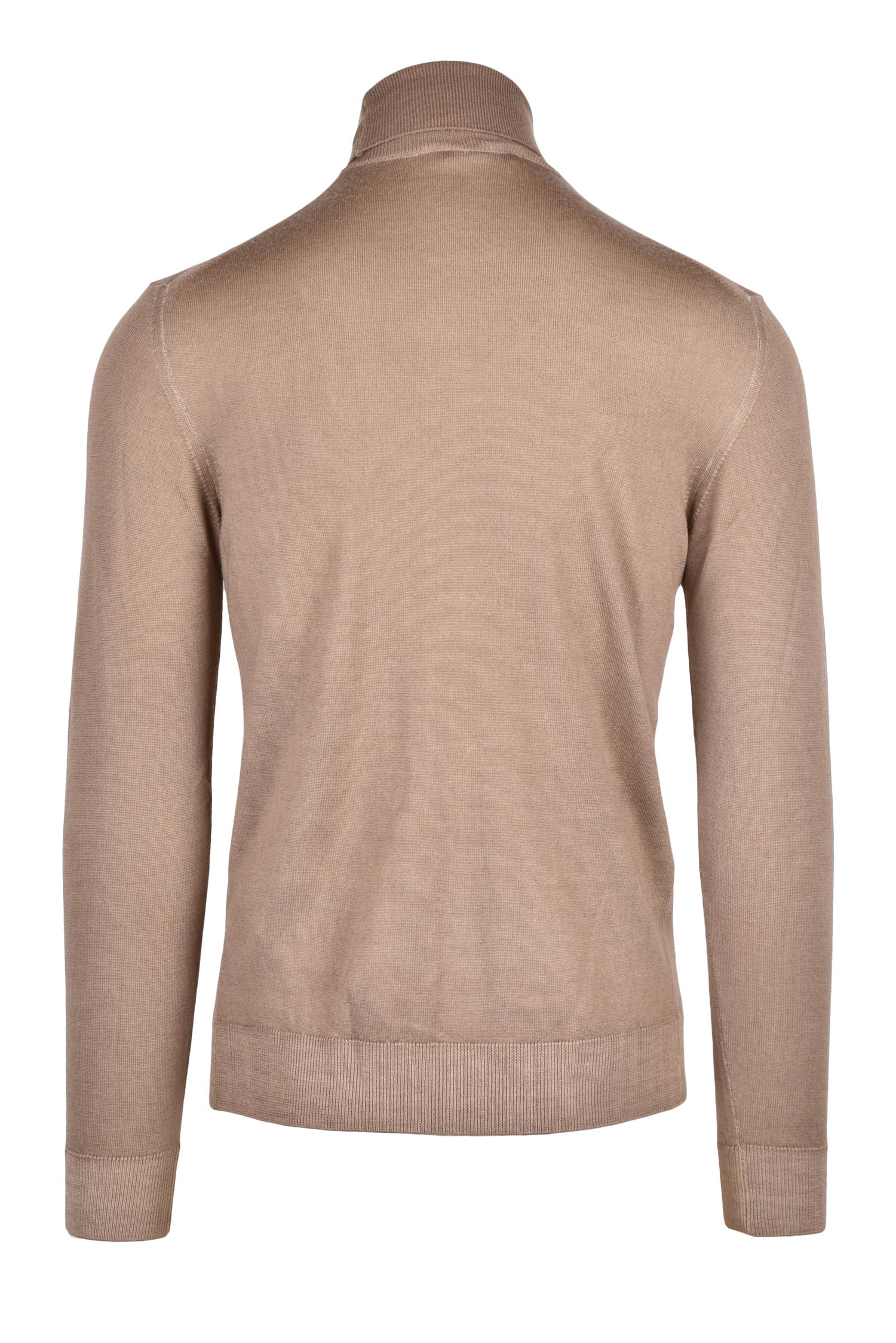 OUT/FIT - KNITWEAR AND SWEATSHIRTS