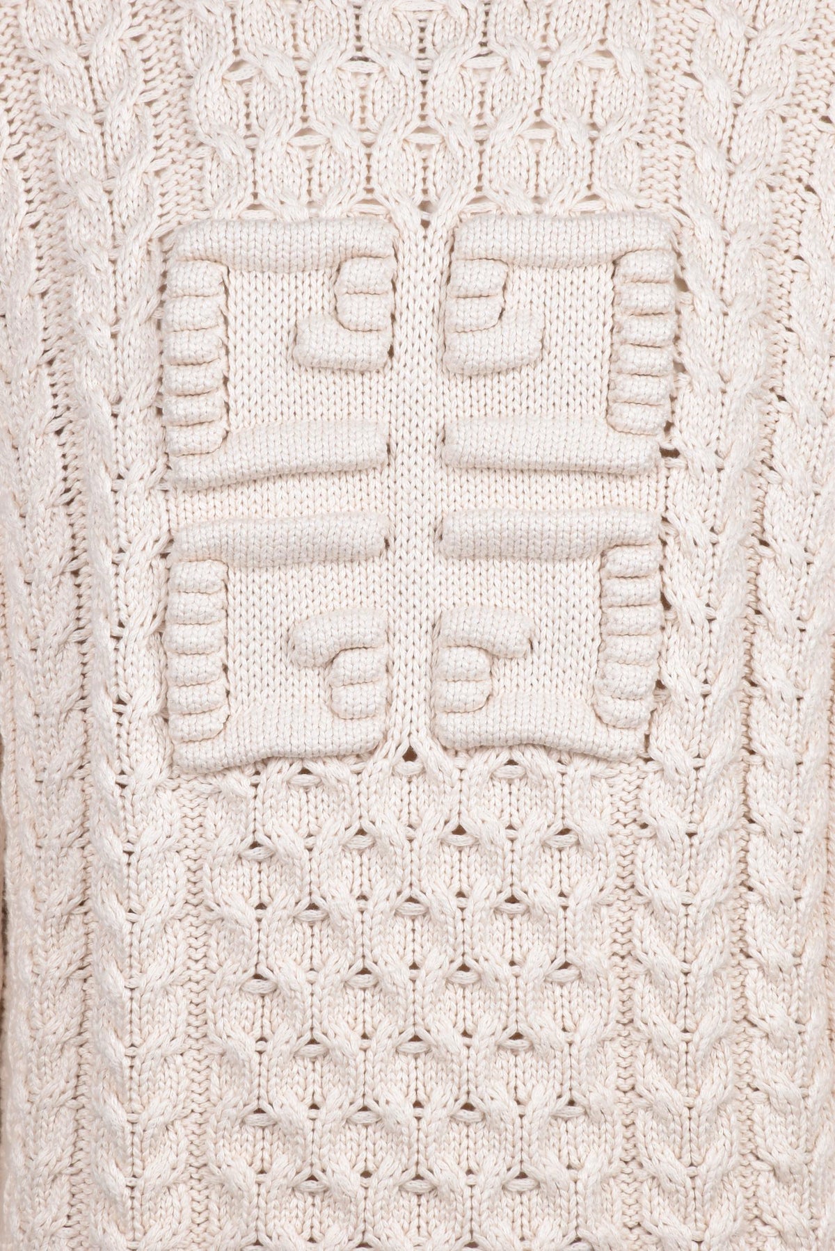 GIVENCHY - KNITWEAR AND SWEATSHIRTS